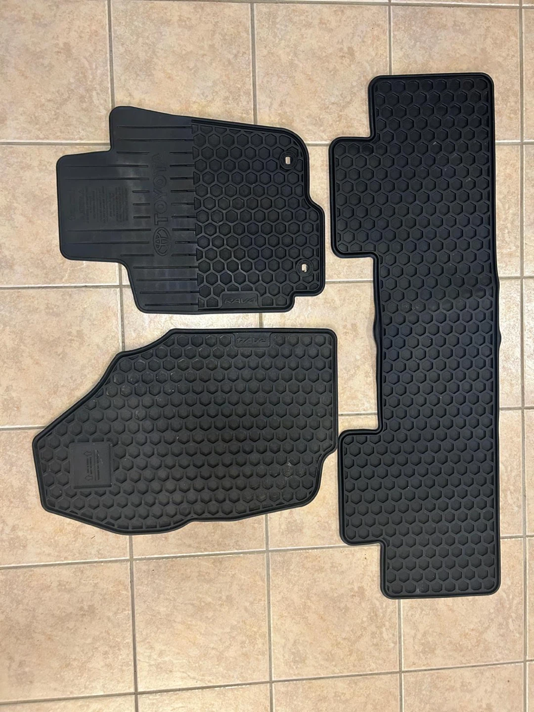 Toyota RAV4 All-Weather Floor Mats