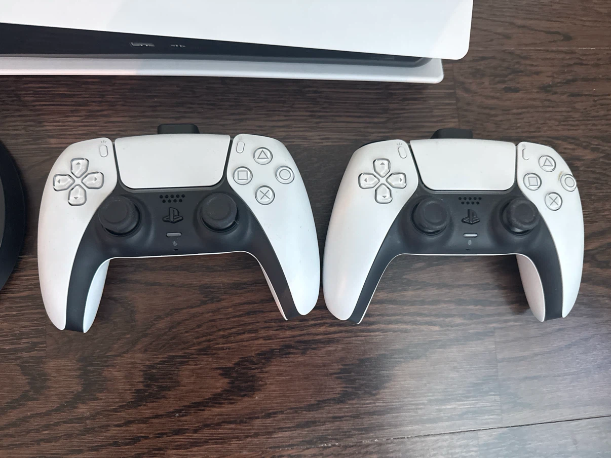 PlayStation 5 Console with Two Controllers and Surge Charger - photo 2