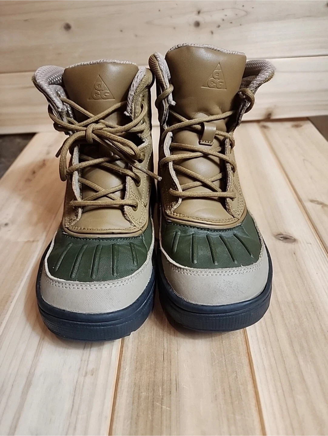 Nike ACG Duck Boots