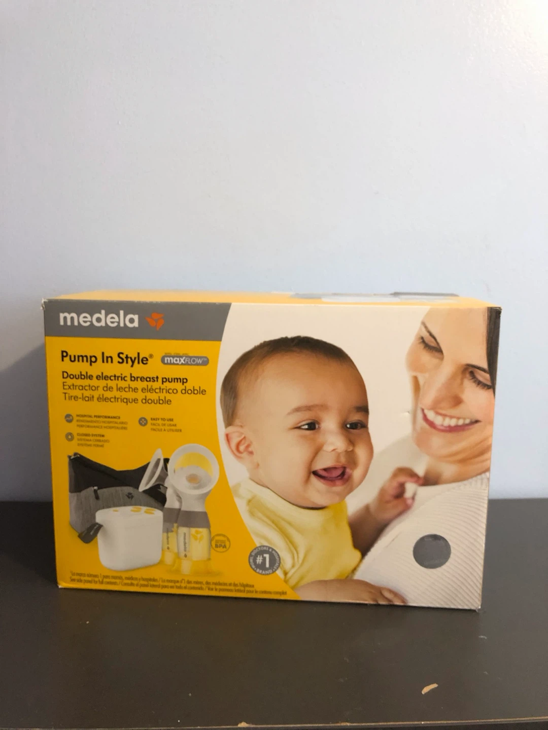 Medela Pump In Style MaxFlow Breast Pump