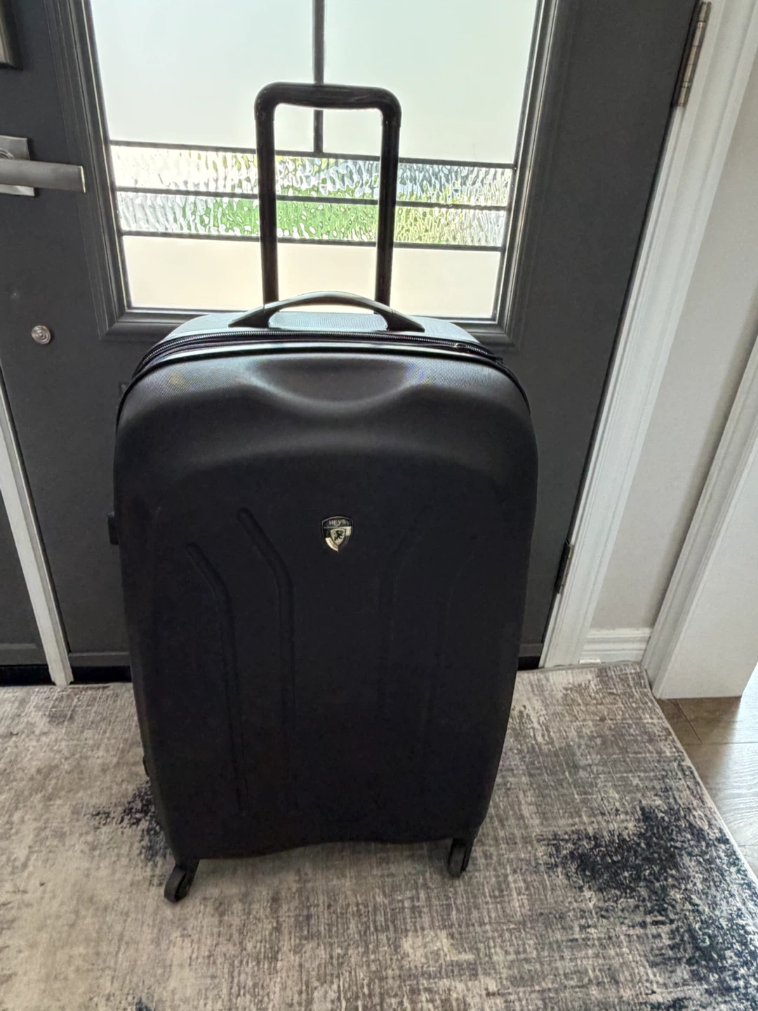 Suitcase - photo 2