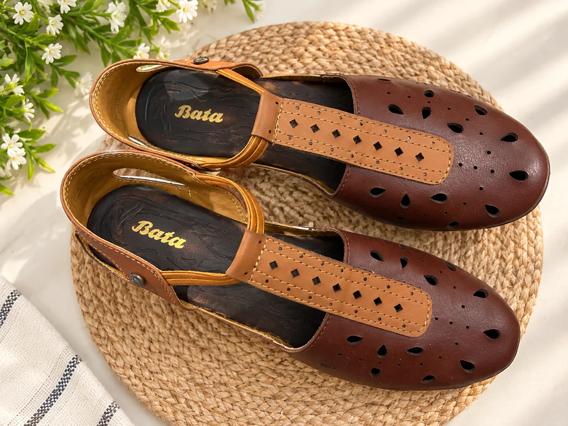 Women footwear - photo 2