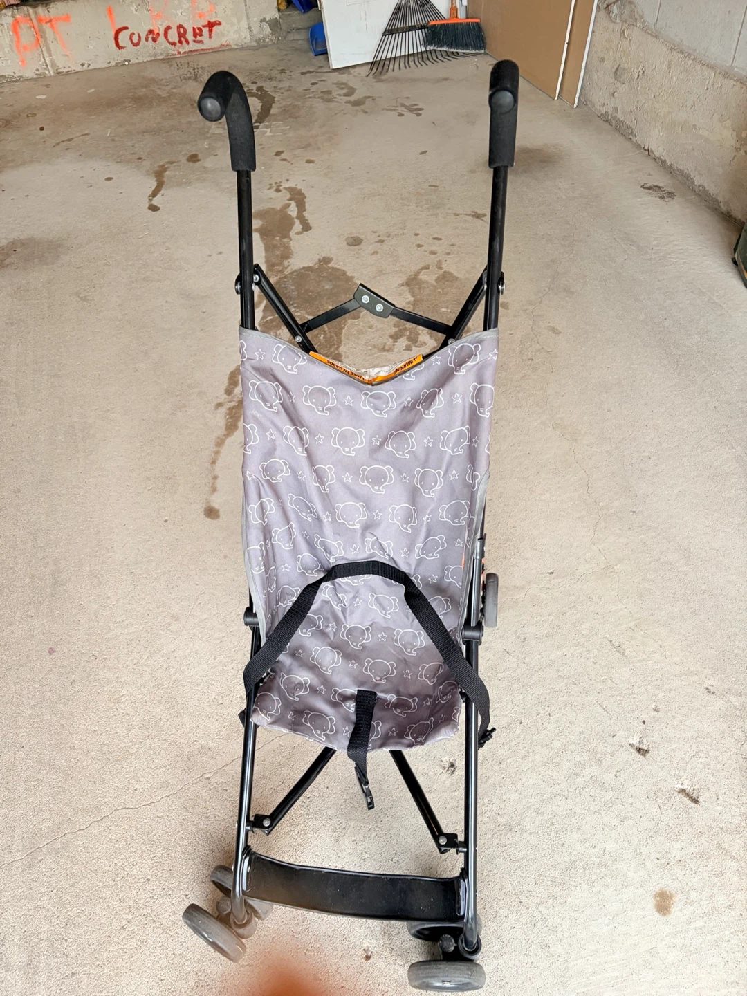 Lightweight Umbrella Stroller - photo 2