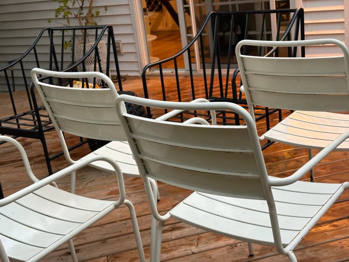 Set of 4 White Metal Patio Chairs - photo 2
