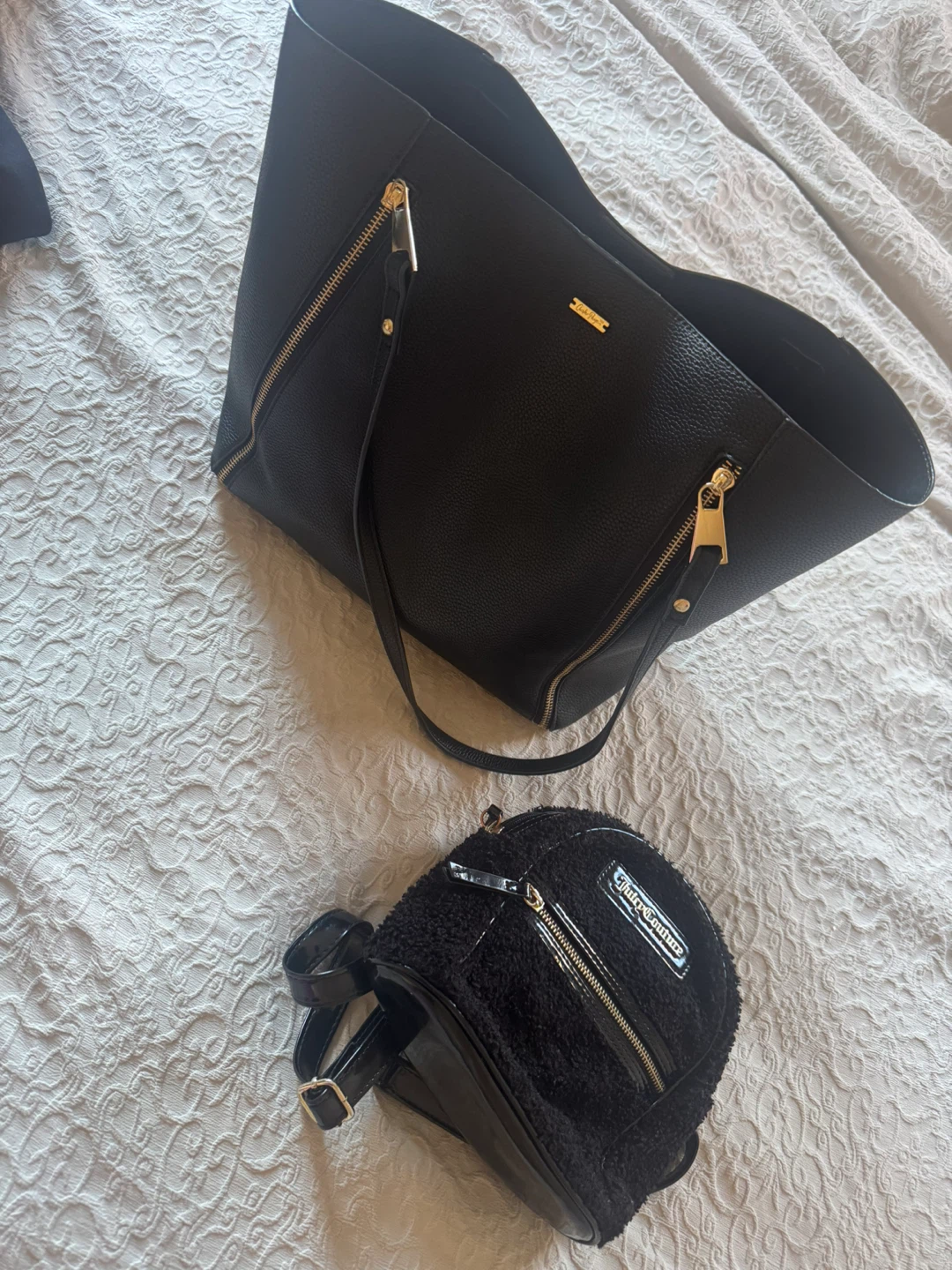 Various Clothing Items and Bags Bundle - photo 3