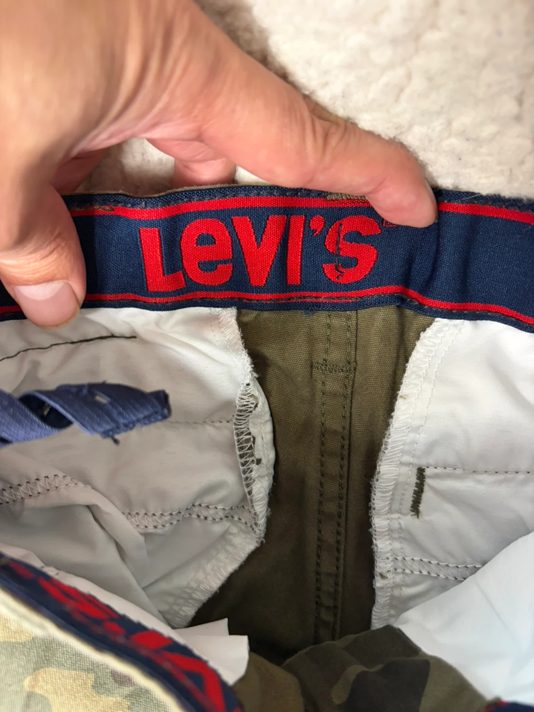 Levi's Boys Camo Cargo Shorts Size 10 - photo 2