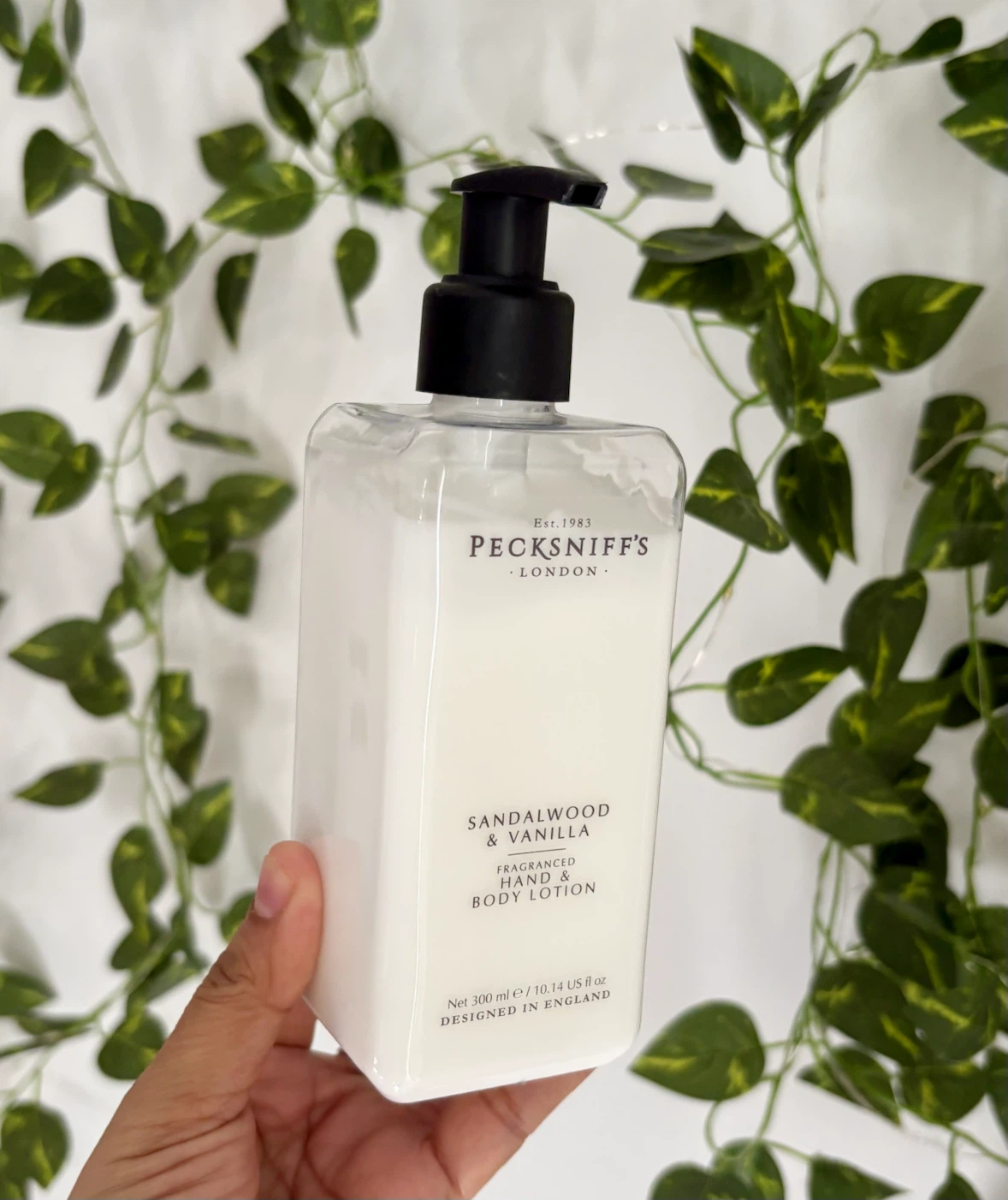 Pecksniff's Sandalwood & Vanilla Hand & Body Lotion 300ml