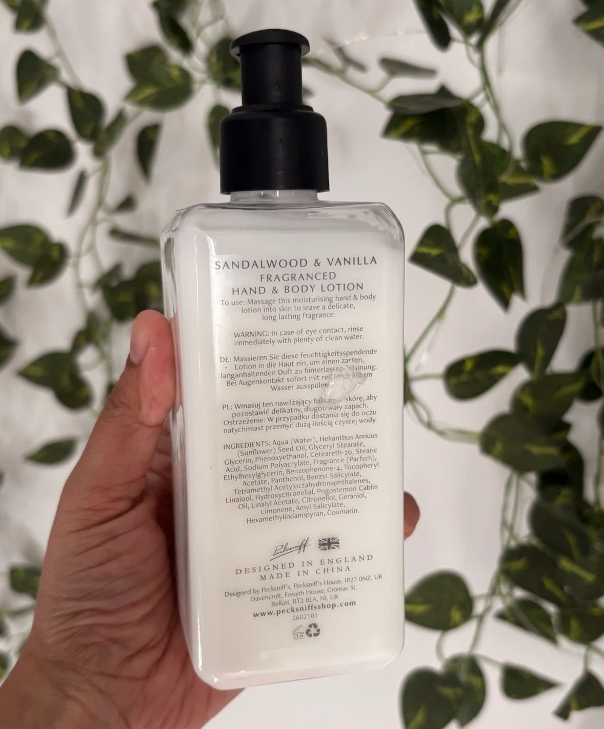 Pecksniff's Sandalwood & Vanilla Hand & Body Lotion 300ml - photo 2