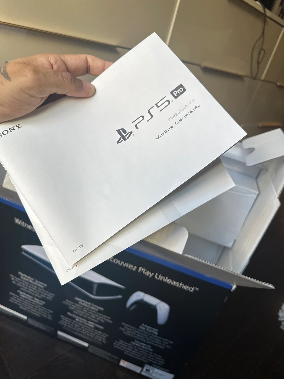 Box 📦Sony PlayStation 5 Pro Console 2TB - photo 4