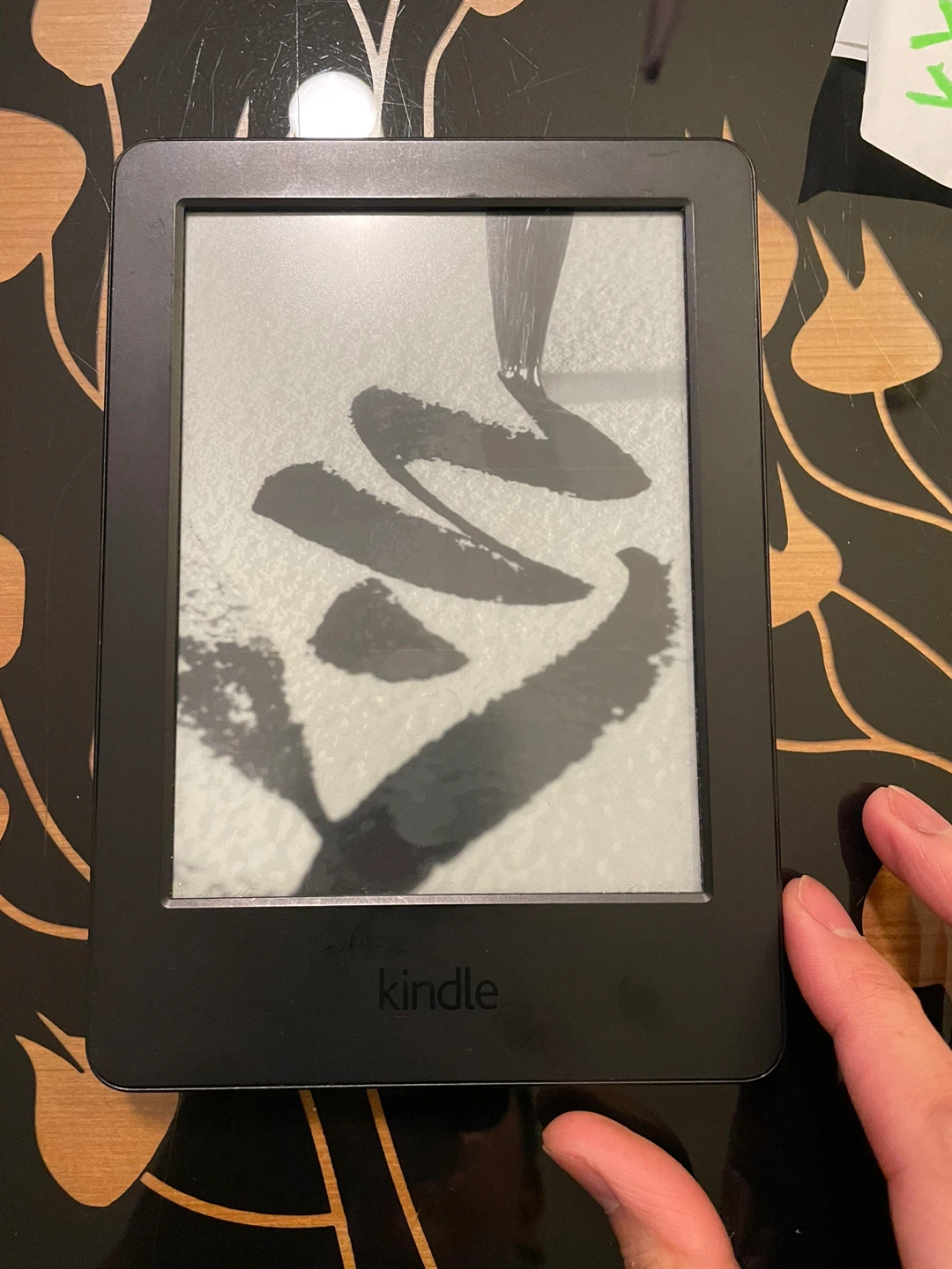 Amazon Kindle E-Reader Model WP63GW