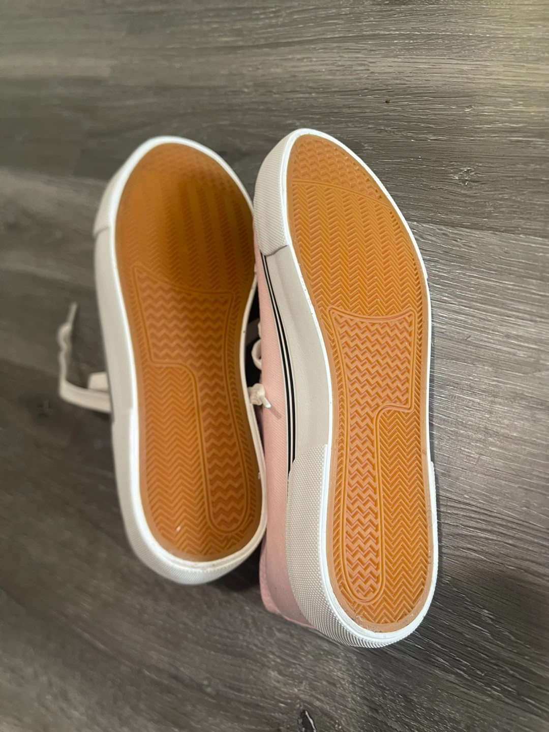 Light Pink Canvas Sneakers Size 8.5 - photo 3