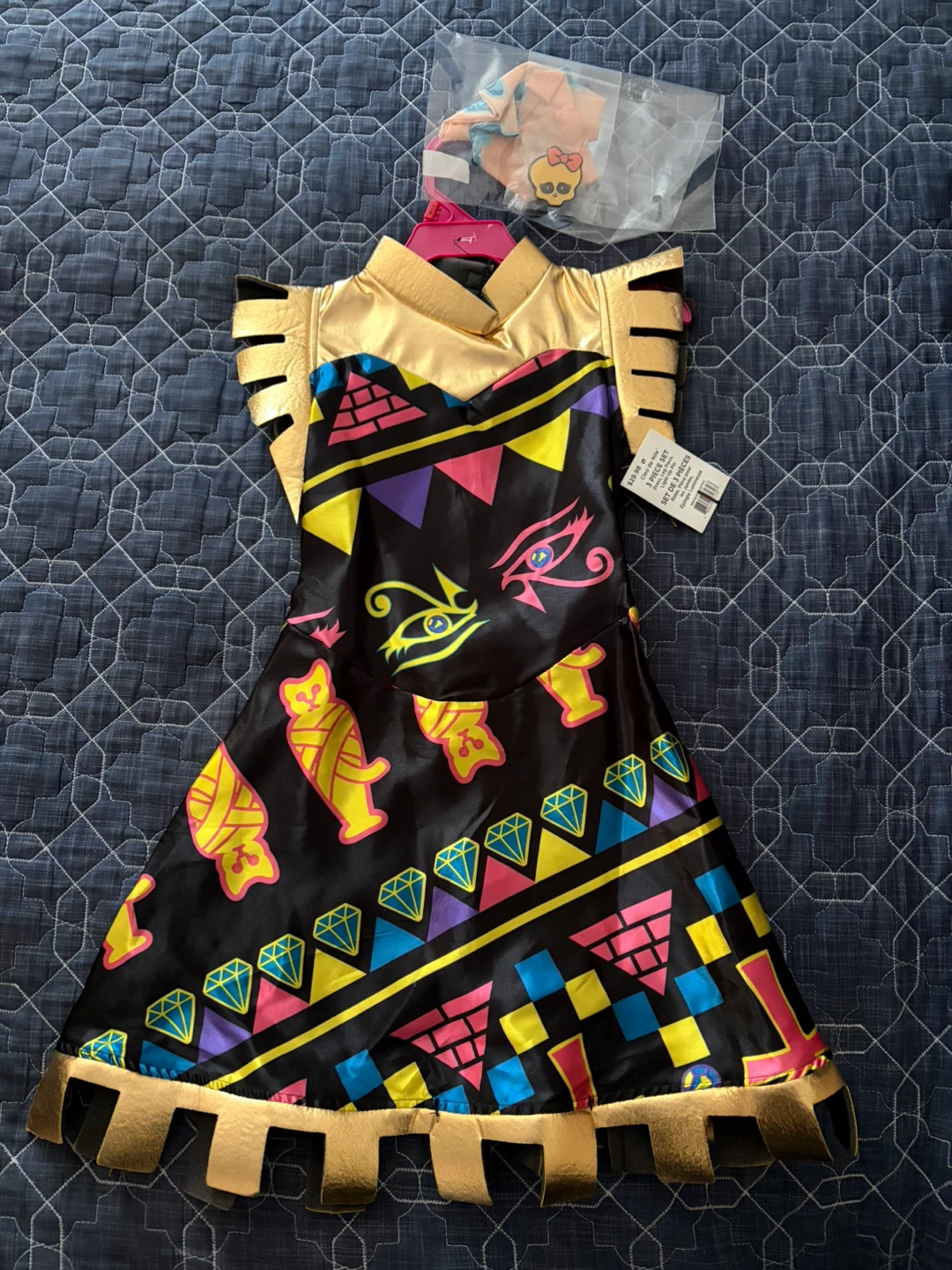 New With Tag 3 piece set Cleo de Nile 4-6X