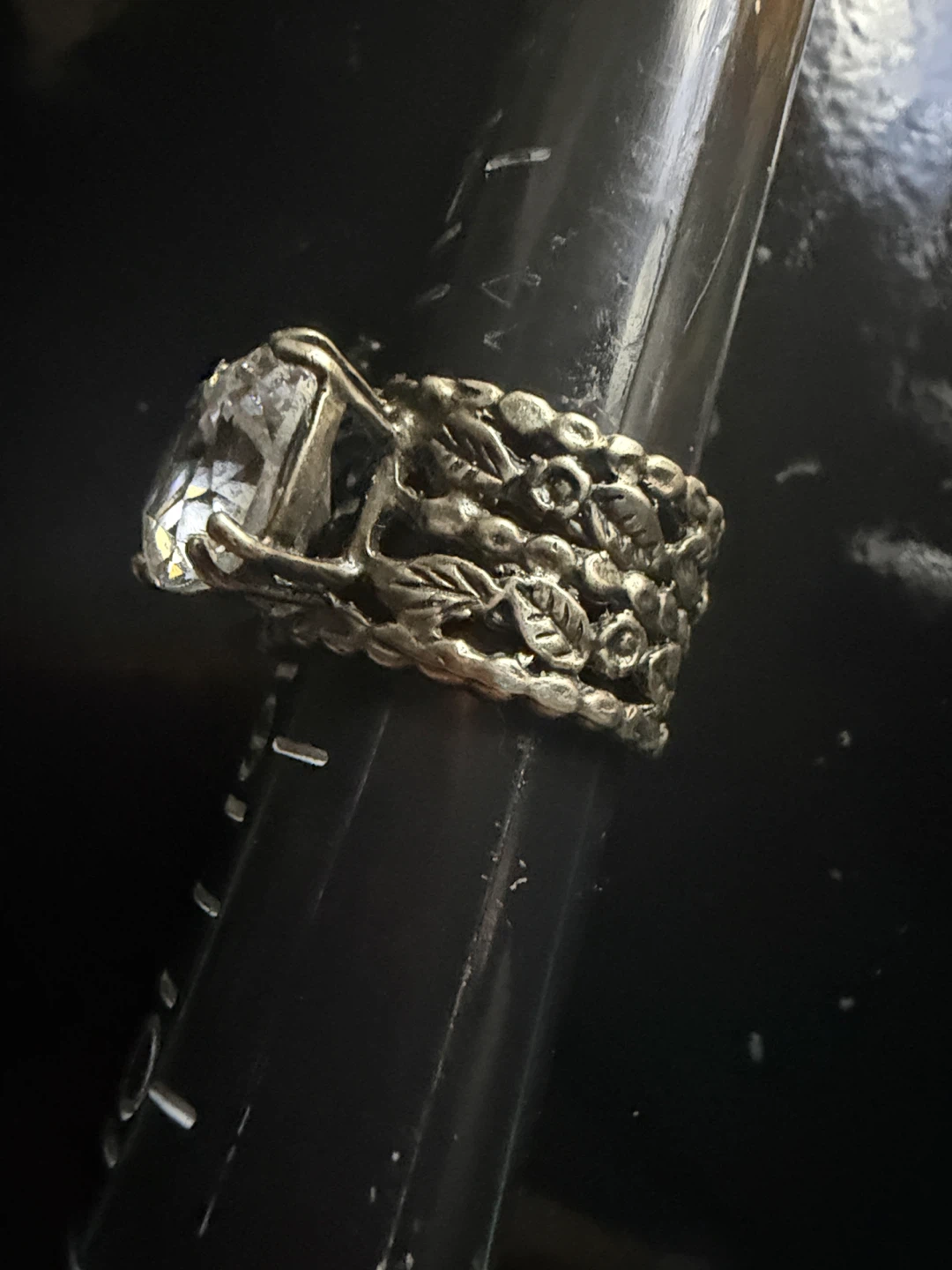 Sterling Silver Israel Leaf Ring, Size 8 - photo 2