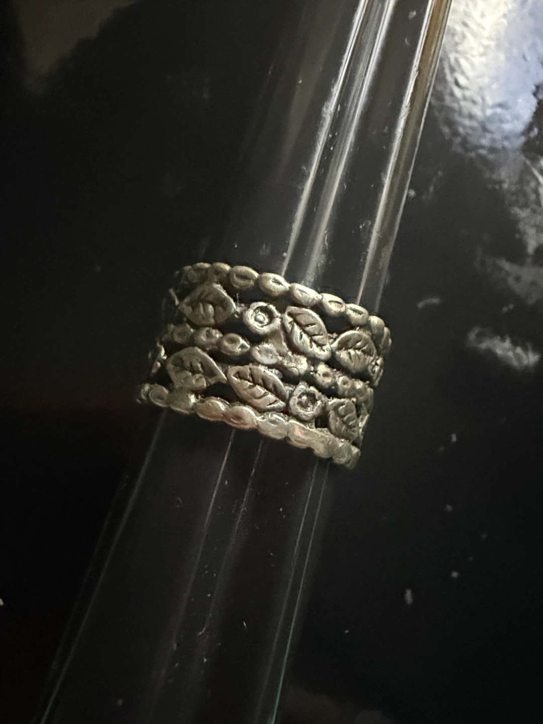 Sterling Silver Israel Leaf Ring, Size 8 - photo 3