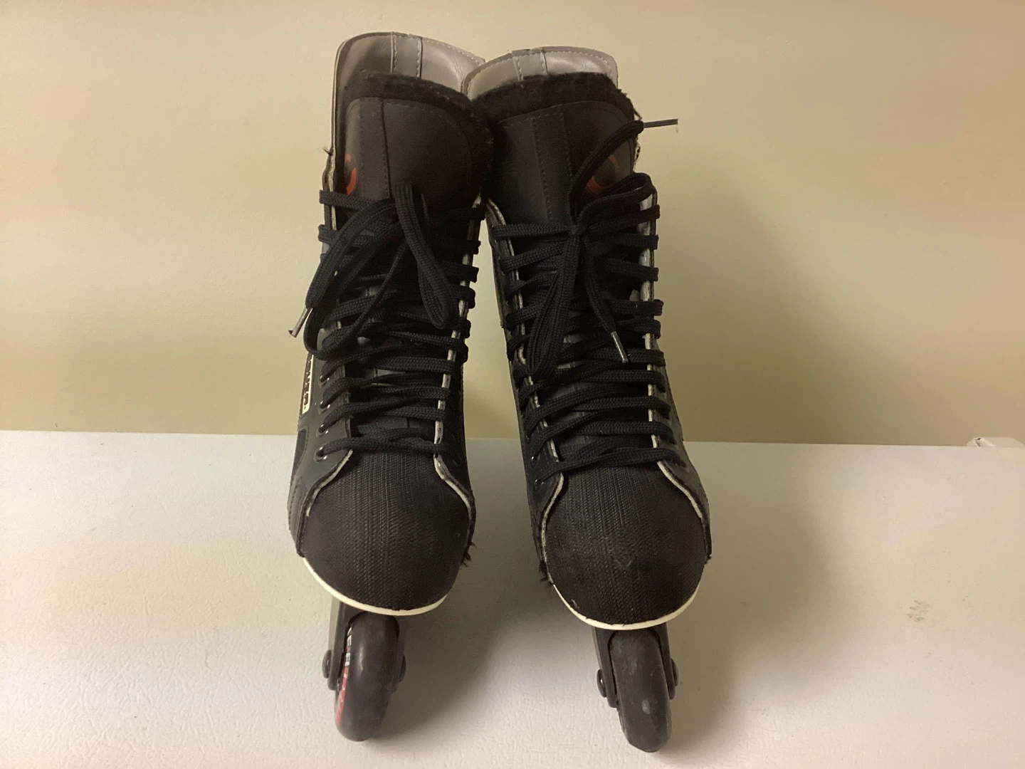 🔥 2 Pairs of Men’s Bauer RH 200 Rollerblades - photo 4