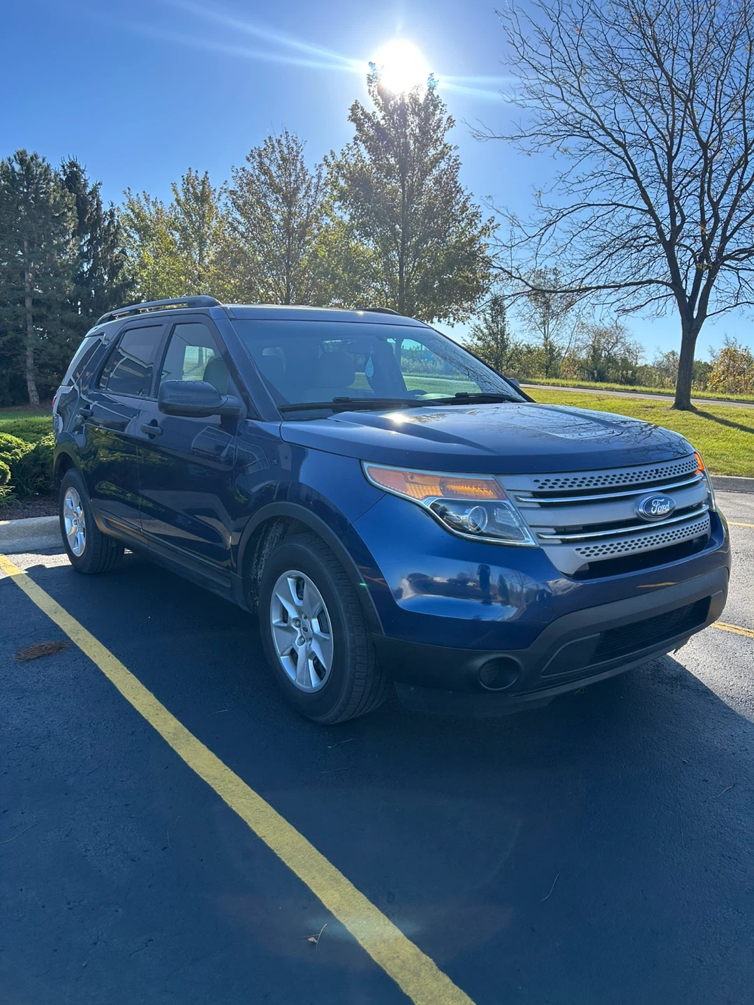 2012 Ford Explorer V6 FWD — One Owner - photo 4