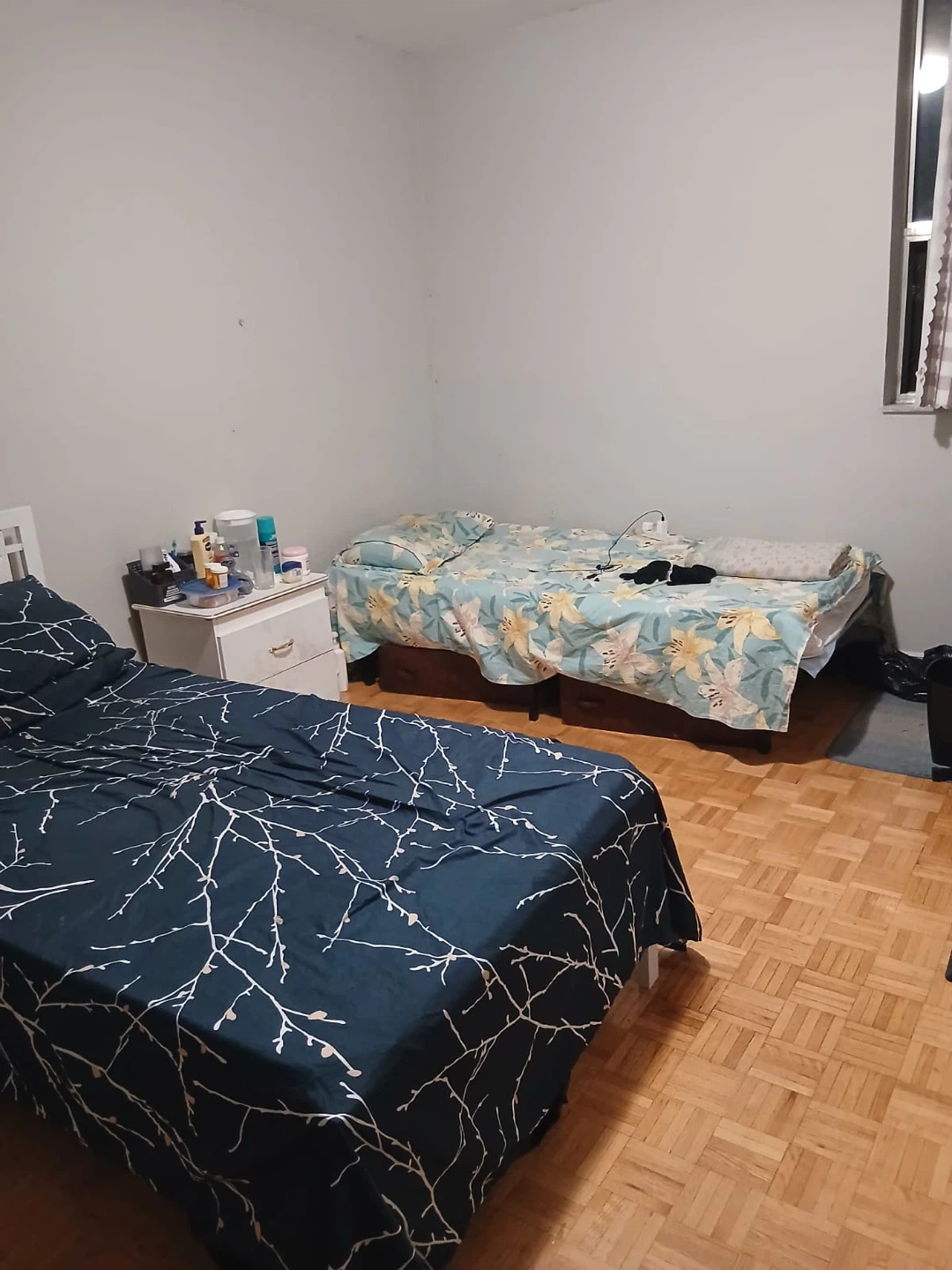 Seat available in bedroom - photo 3