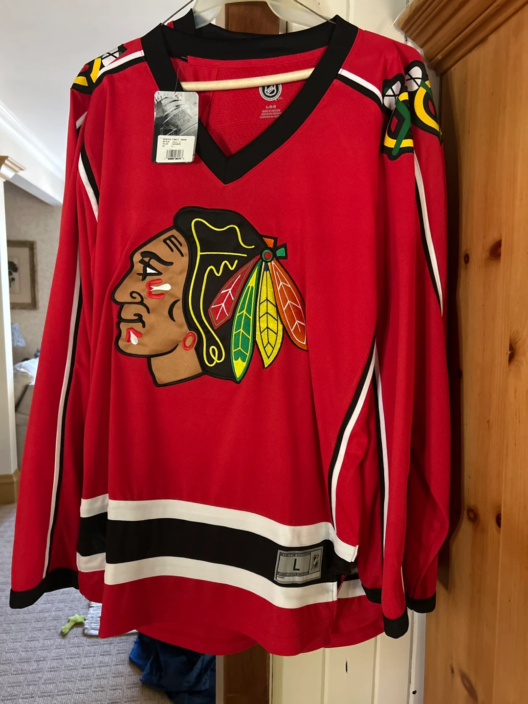 NHL Chicago Blackhawks Jersey Size L