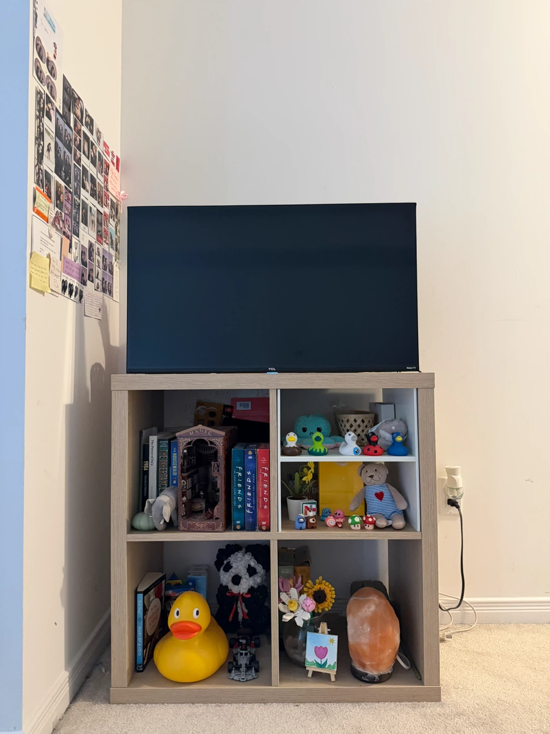 Kallax shelf - Oak + Divider ( Like new ) - photo 4
