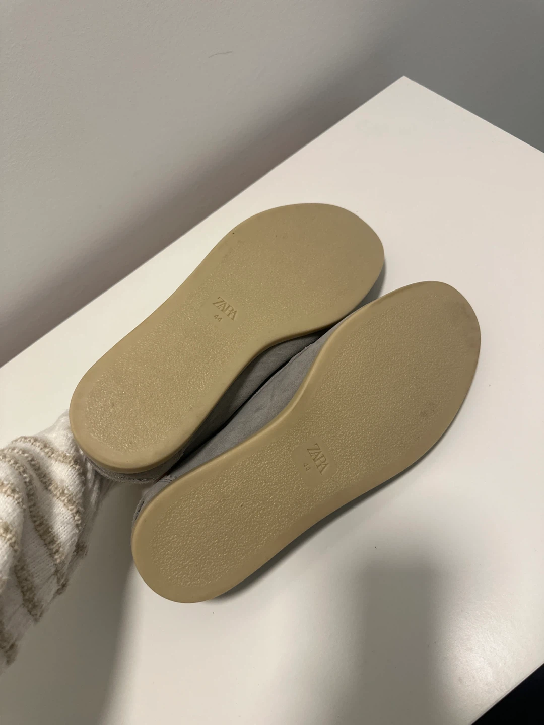 Zara Grey Suede Loafers Size 44 - photo 3