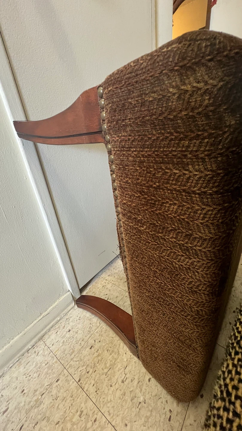 upholstered footstool ottoman-size 25” x 21” x 18” - photo 5