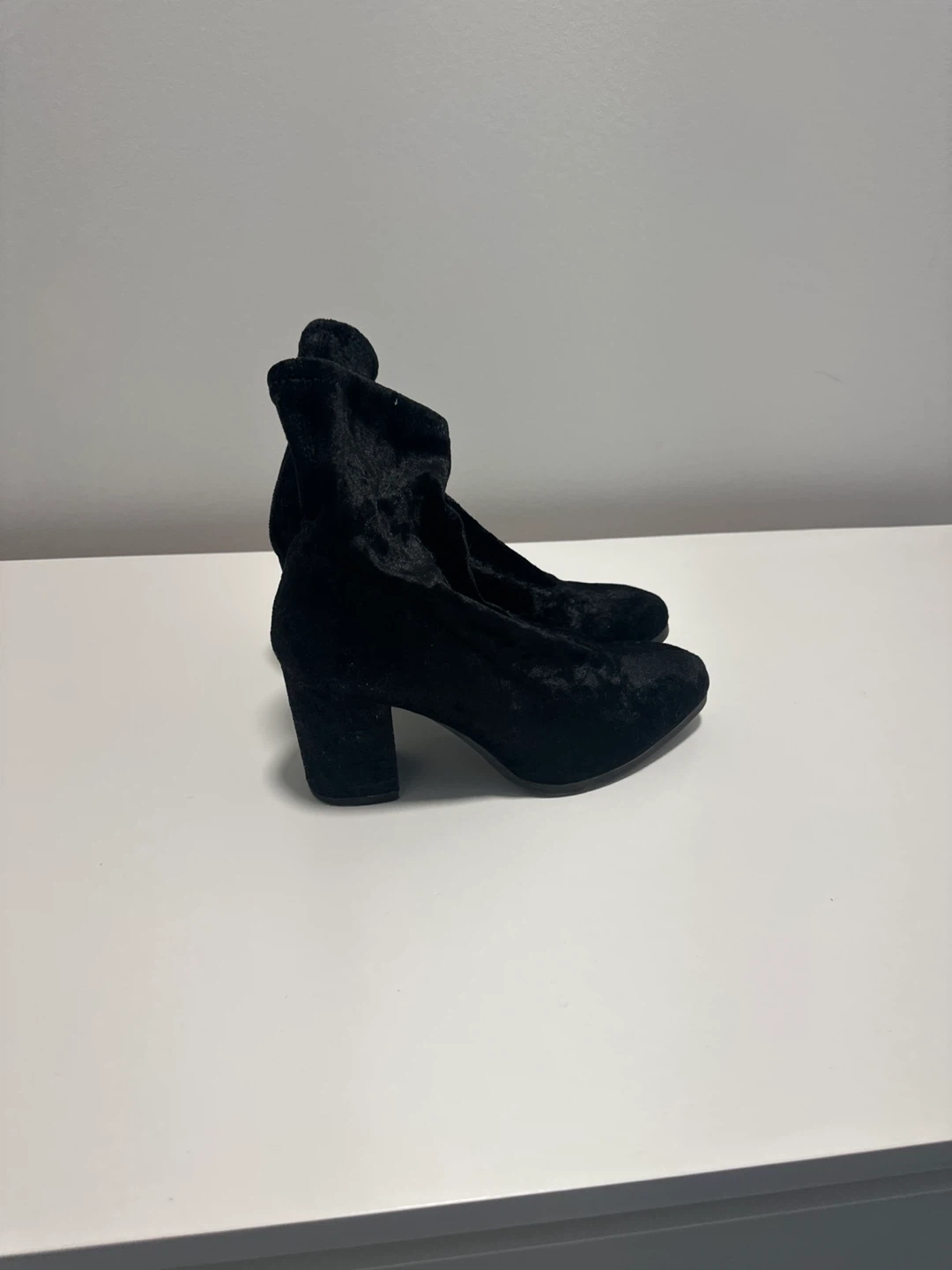 Caprice Premium Black Velvet Boots
