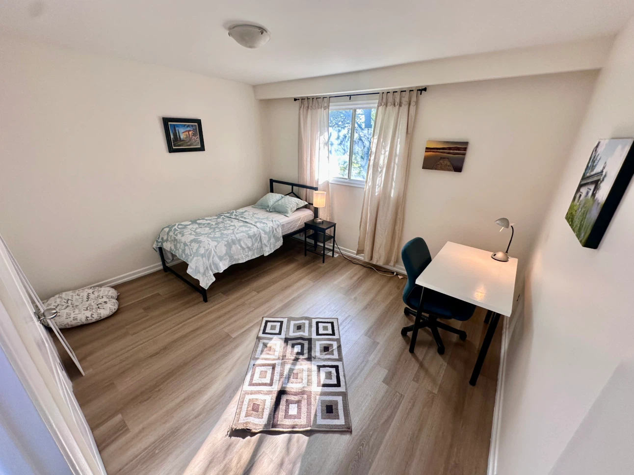 Room for rent