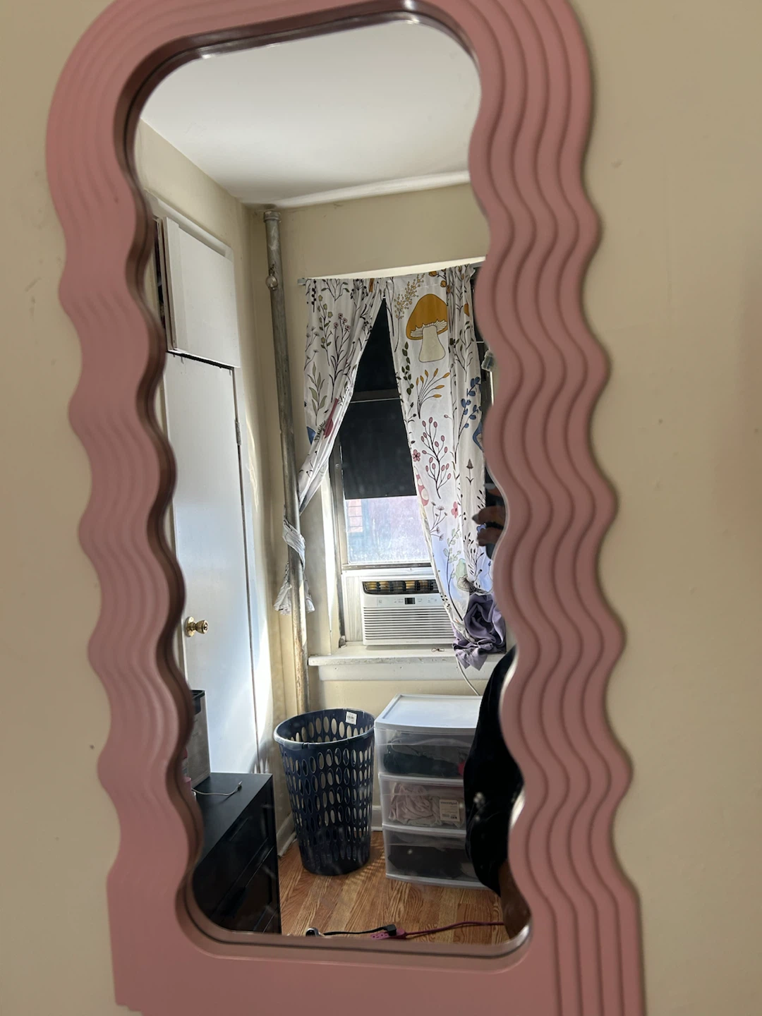 Pink Wavy Frame Wall Mirror