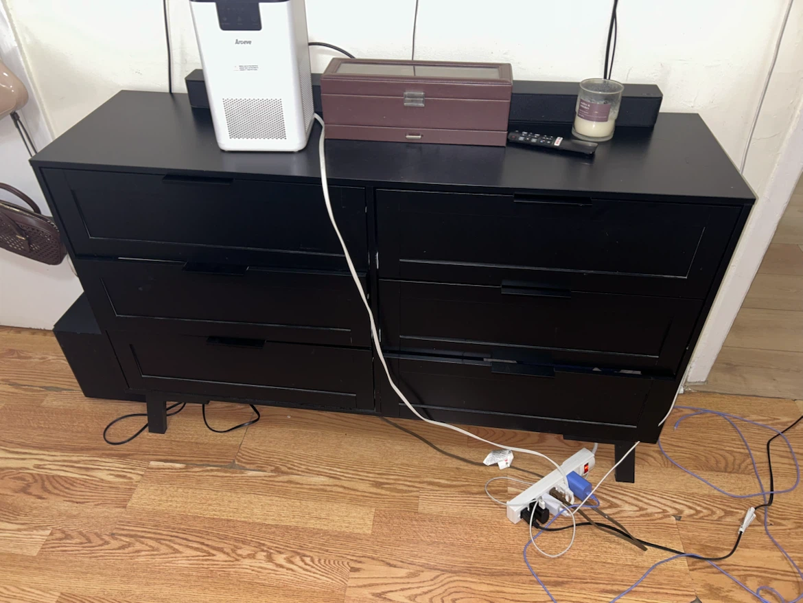 Black 6-Drawer Dresser
