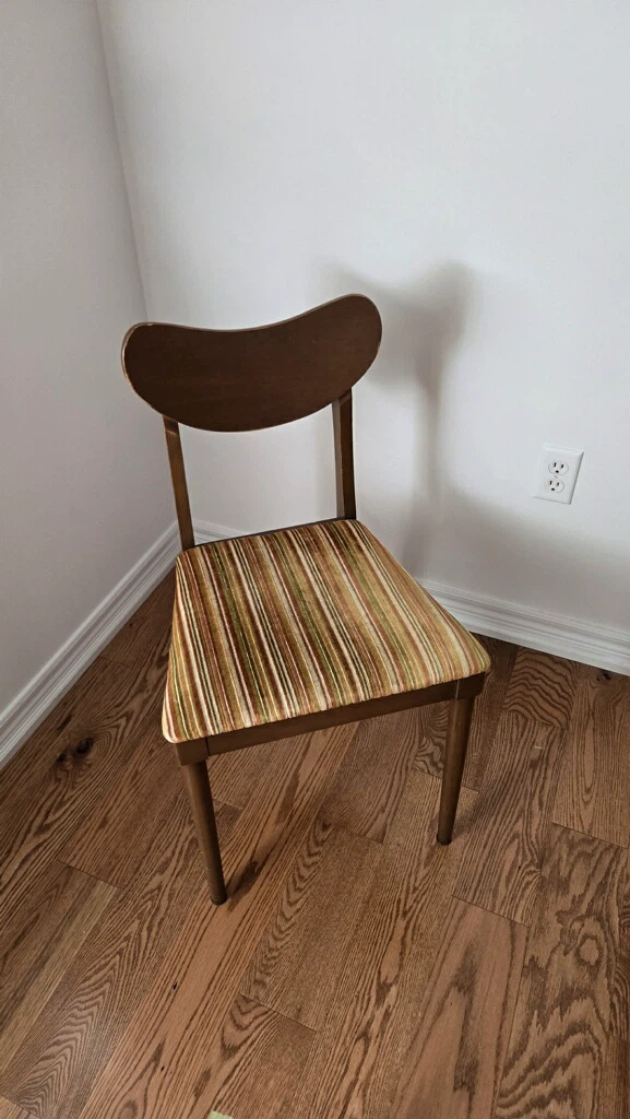 Vintage desk and chair - photo 4
