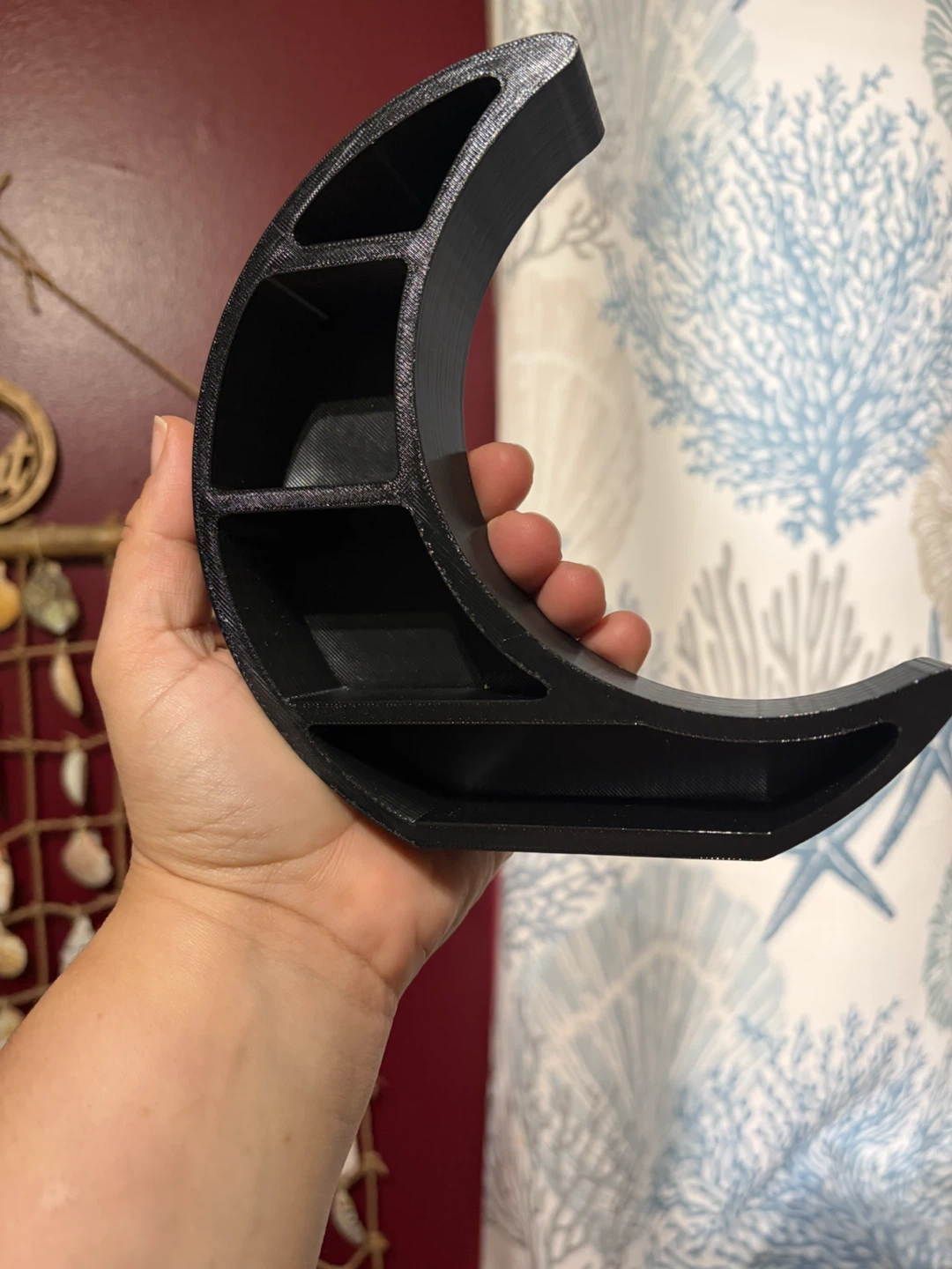 3D Printed Black Crescent Moon Shelf - photo 5