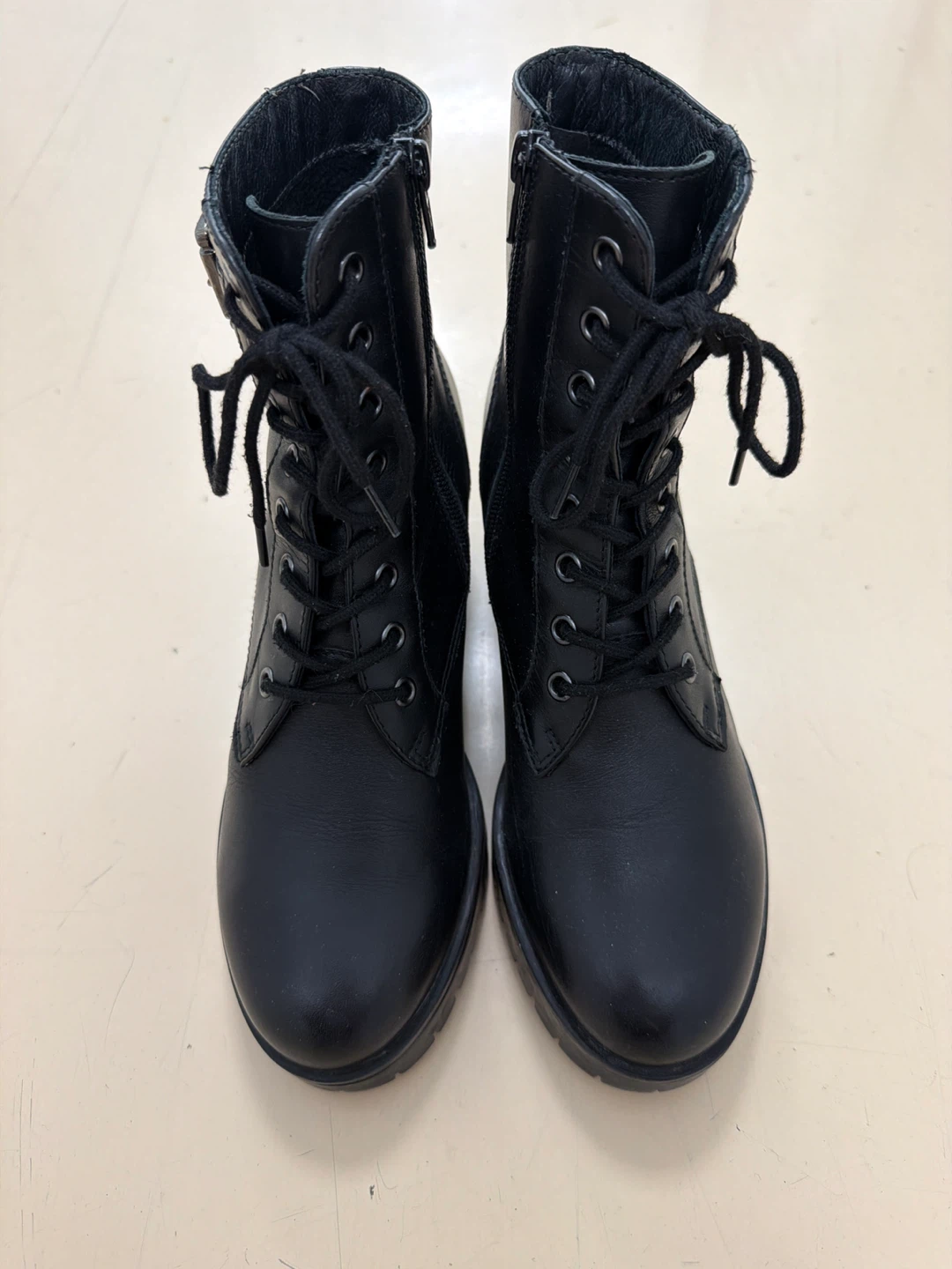 Black Leather Steve Madden Lace-Up Boots - photo 2
