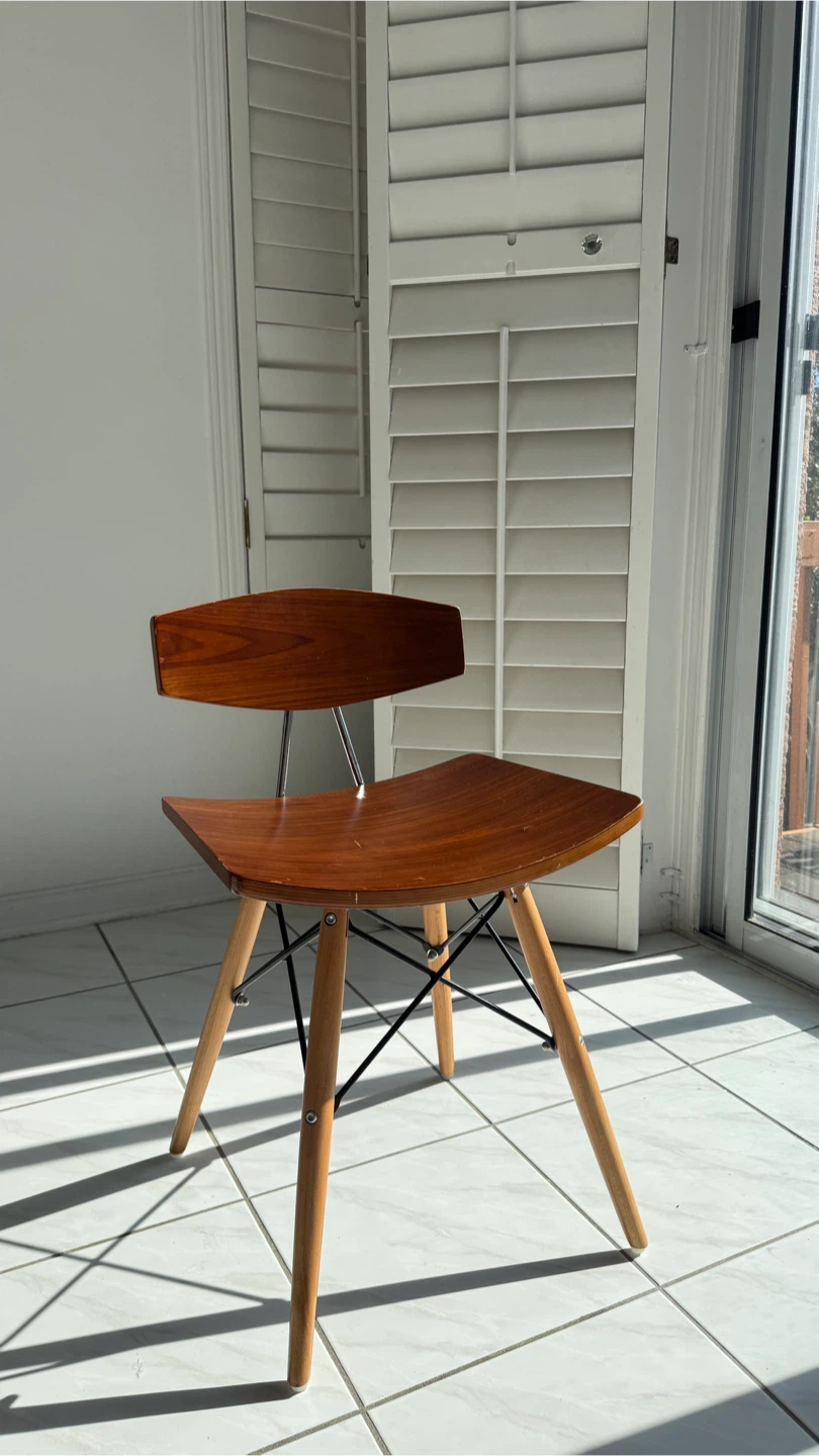 Mid-century modern style wooden chair