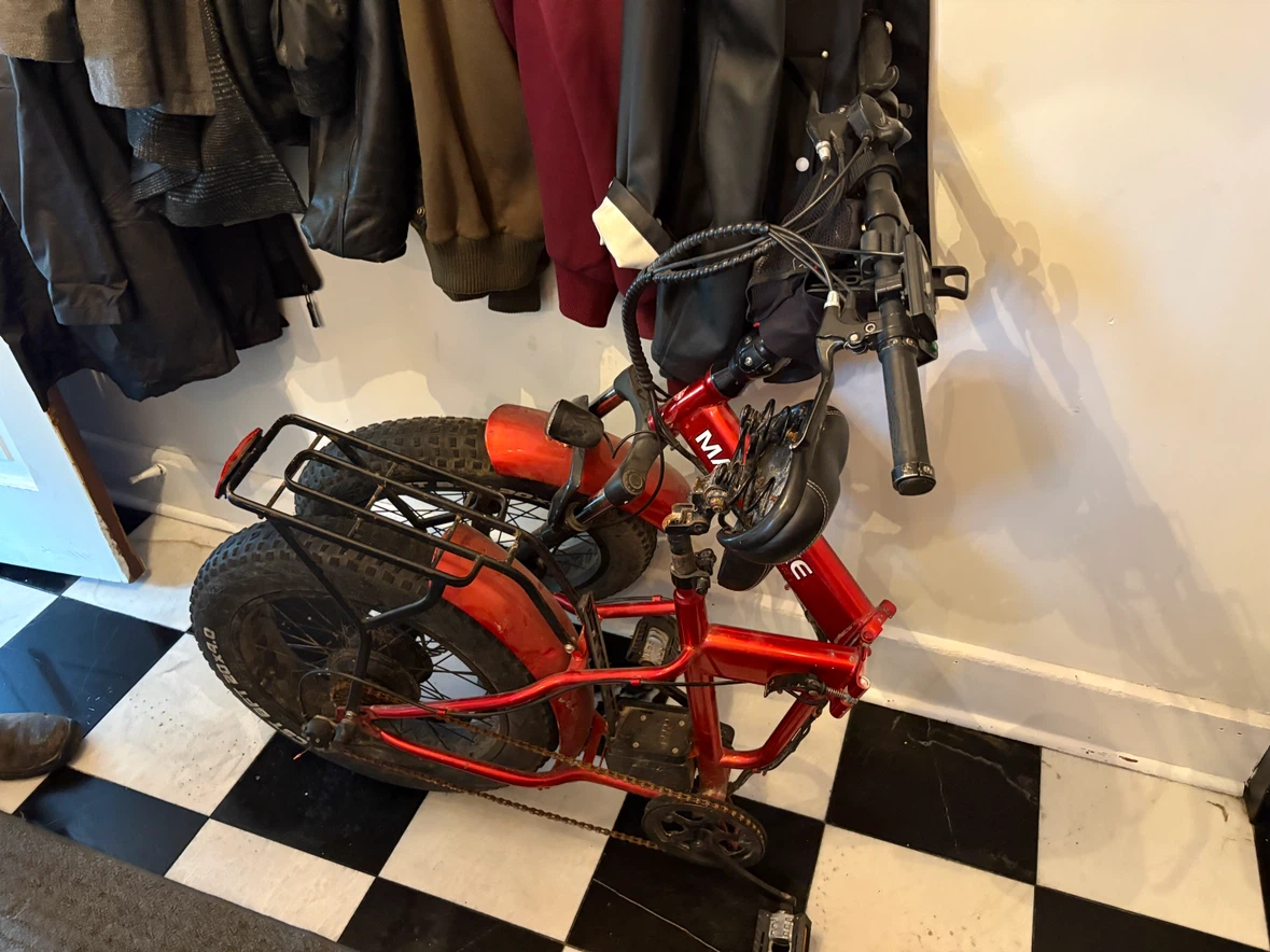 Red Daymak Max Ebike Folding Electric Bike - photo 3