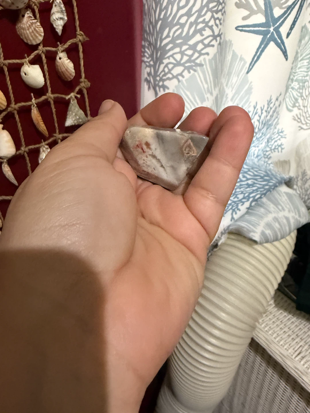 Polished Stone Specimen - photo 3
