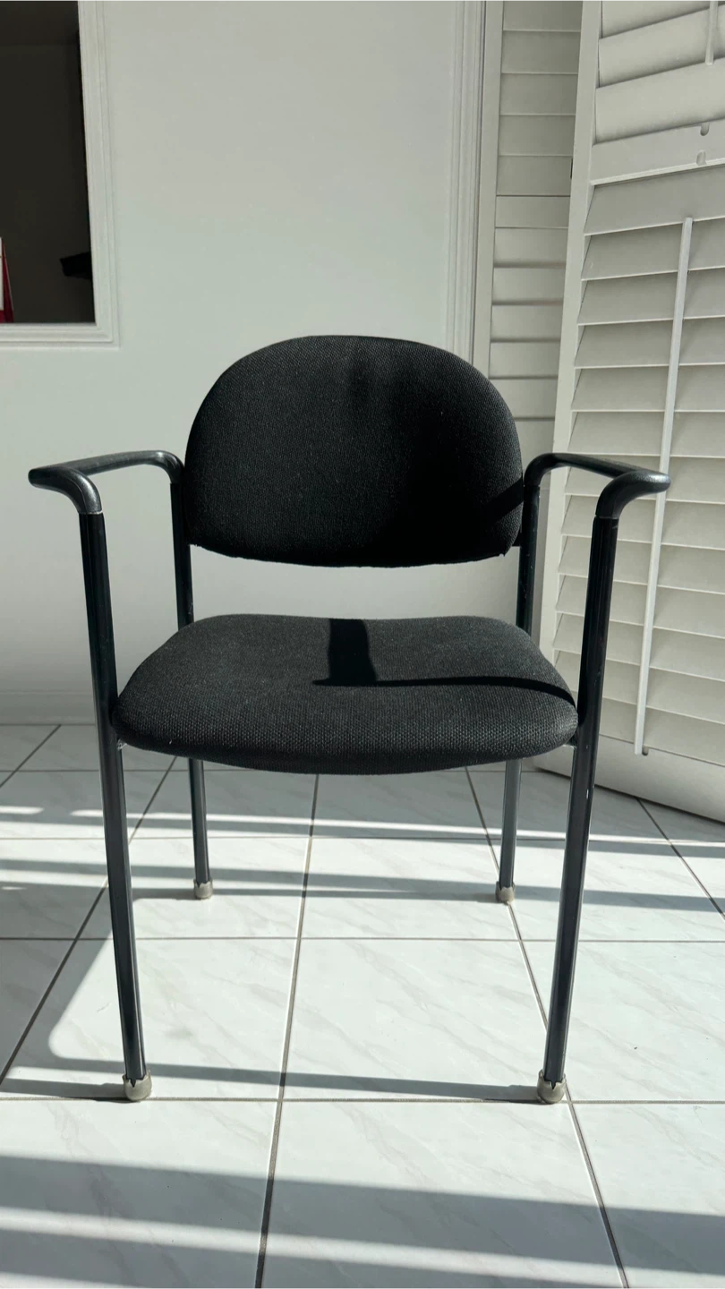 Set of 4 Black Office Chairs - photo 2