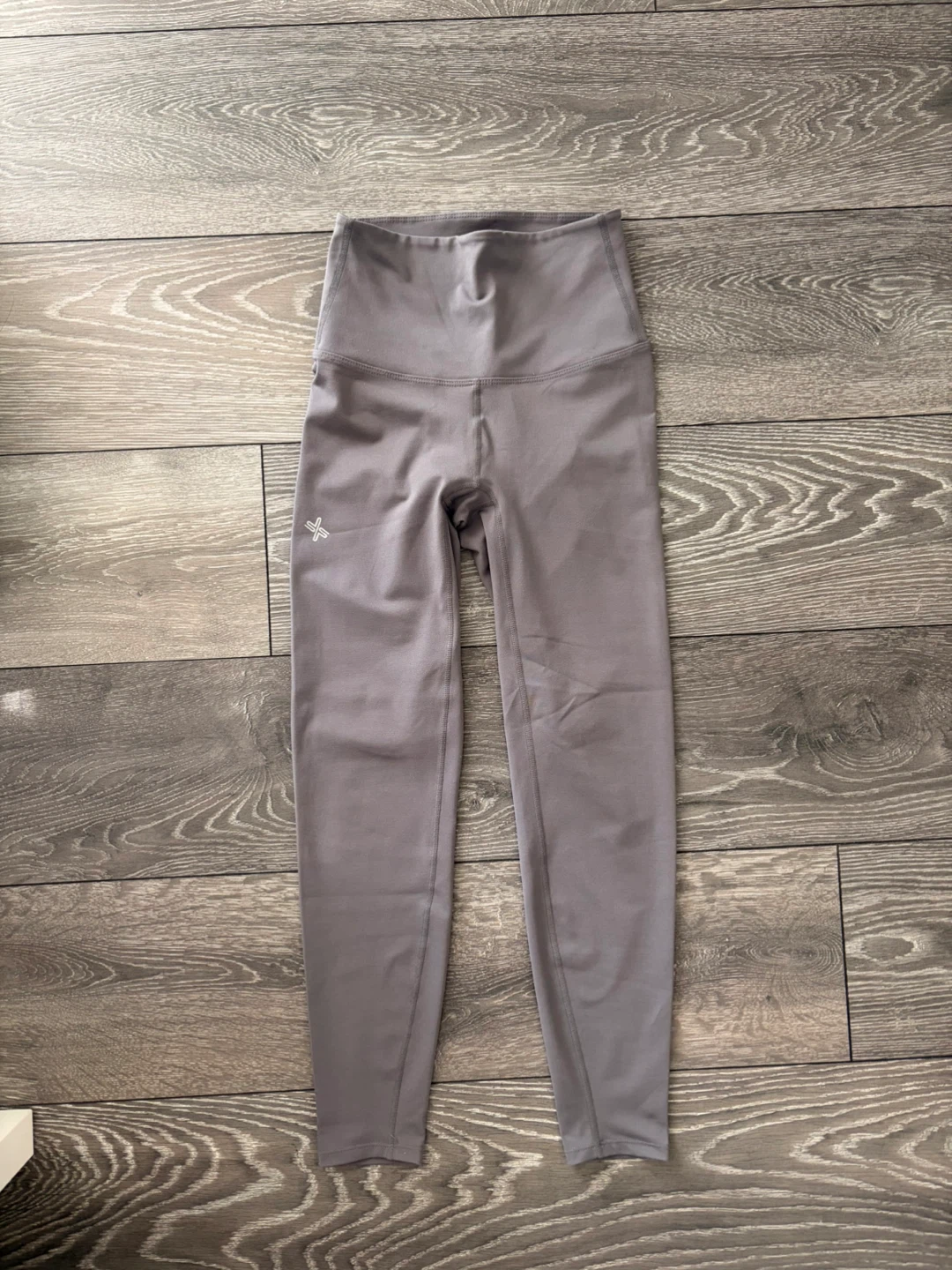 XEXYMIX High-Waisted Leggings Size Medium