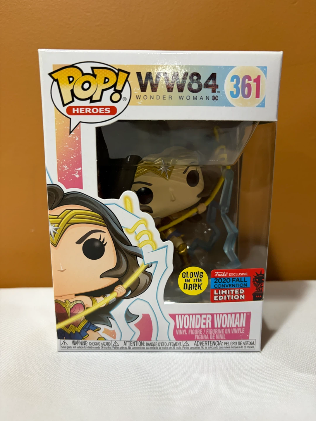 Wonder Woman Funko Pop! #361 - Fall Convention -  WW84