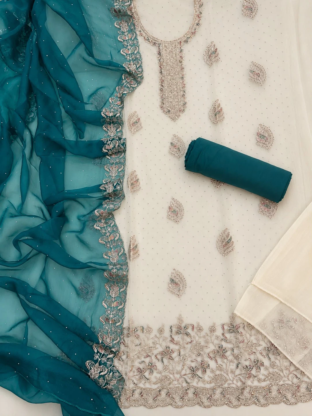 Jayveelon Periyar Flute Silk Suit Set - photo 3