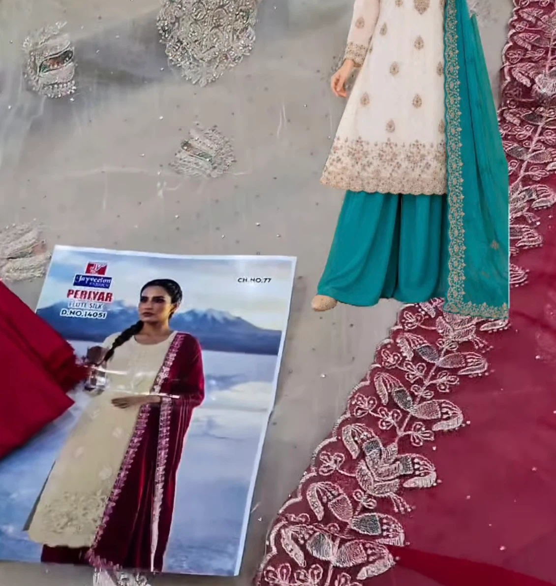 Jayveelon Periyar Flute Silk Suit Set - photo 5