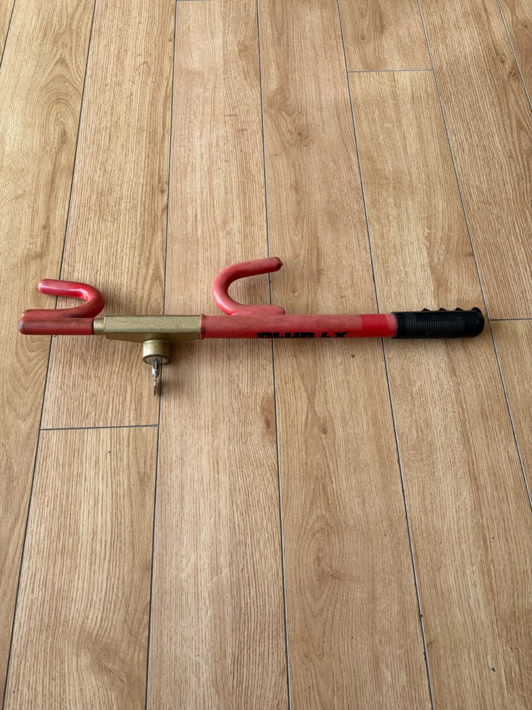 Club C steering wheel lock