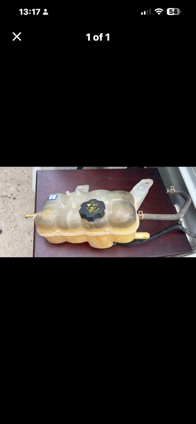 Automotive Coolant Expansion Tank
