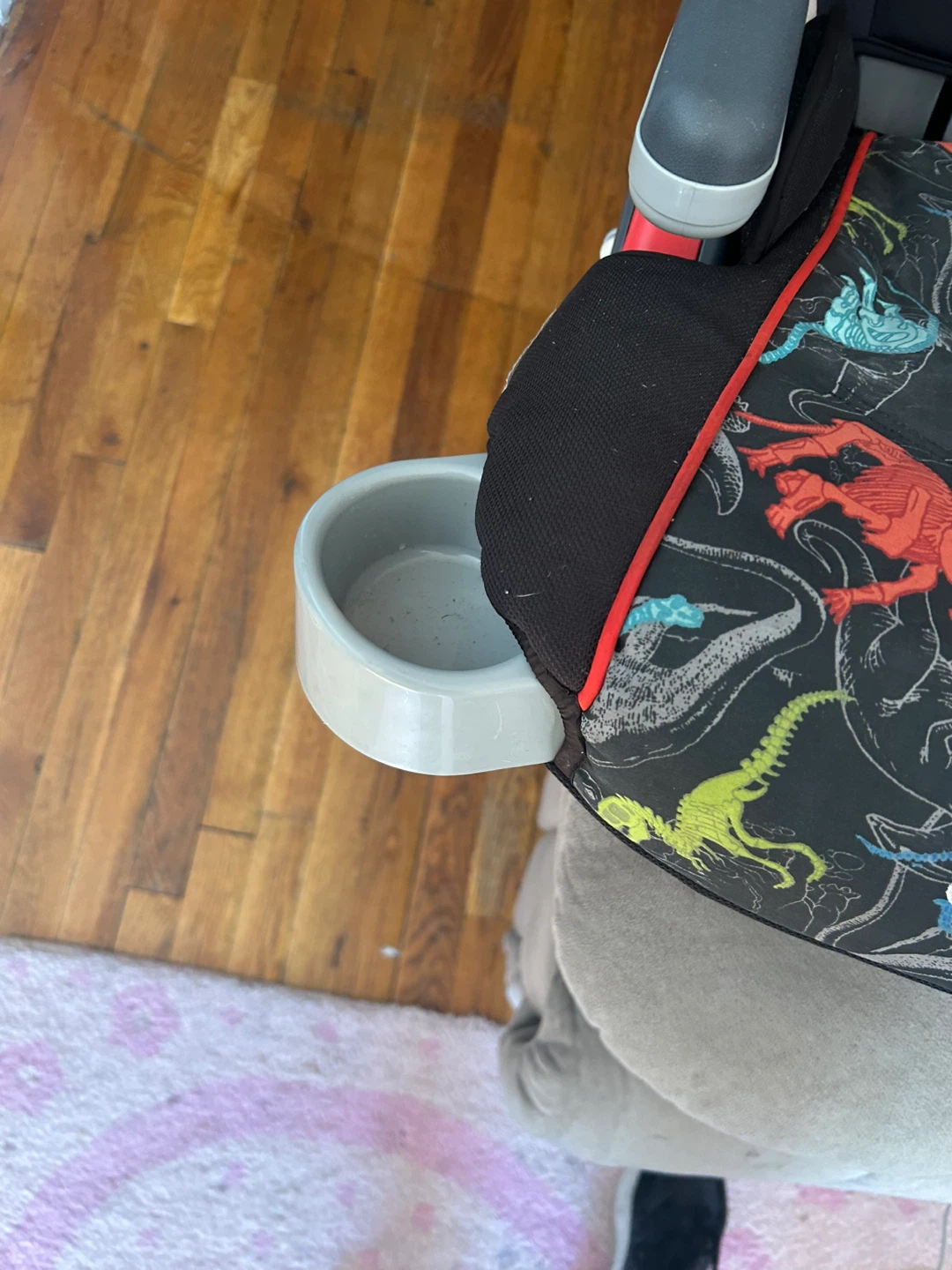 Graco Booster Car Seat - Dinosaur Pattern - photo 3