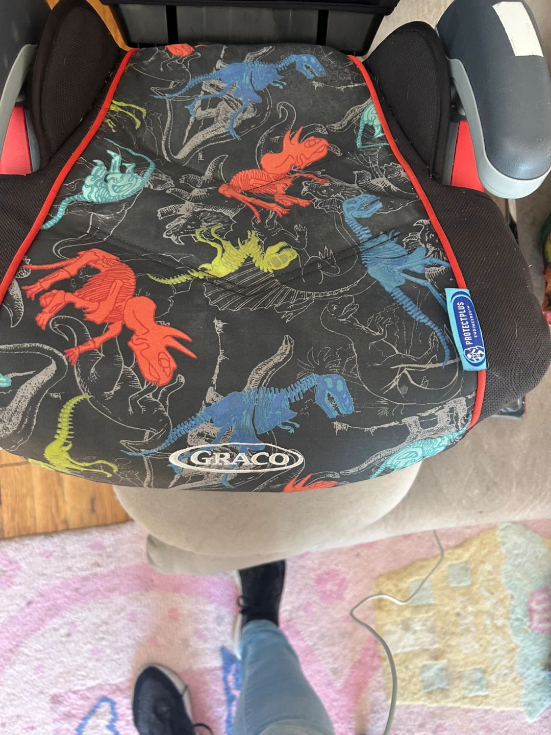 Graco Booster Car Seat - Dinosaur Pattern - photo 4