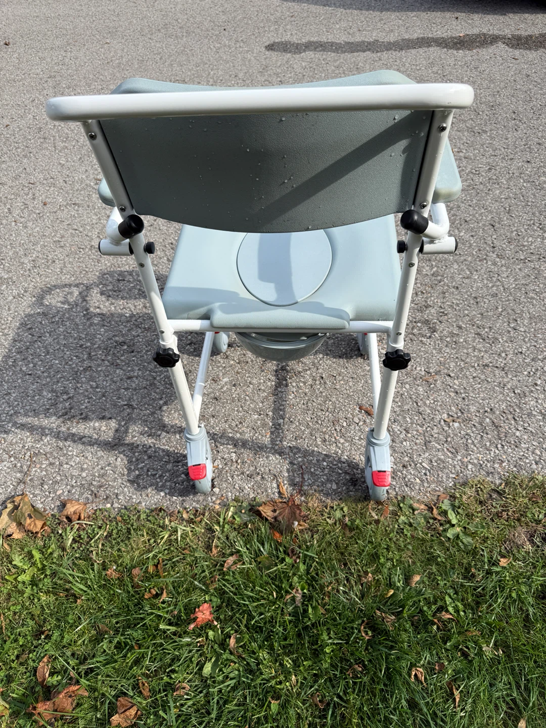 Mobile Shower Commode Chair - photo 4