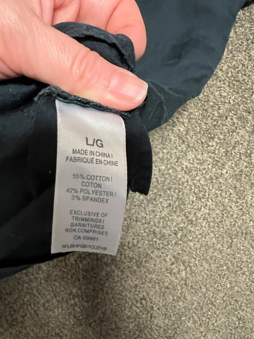 Large Scrub Top and Pants Set - photo 2