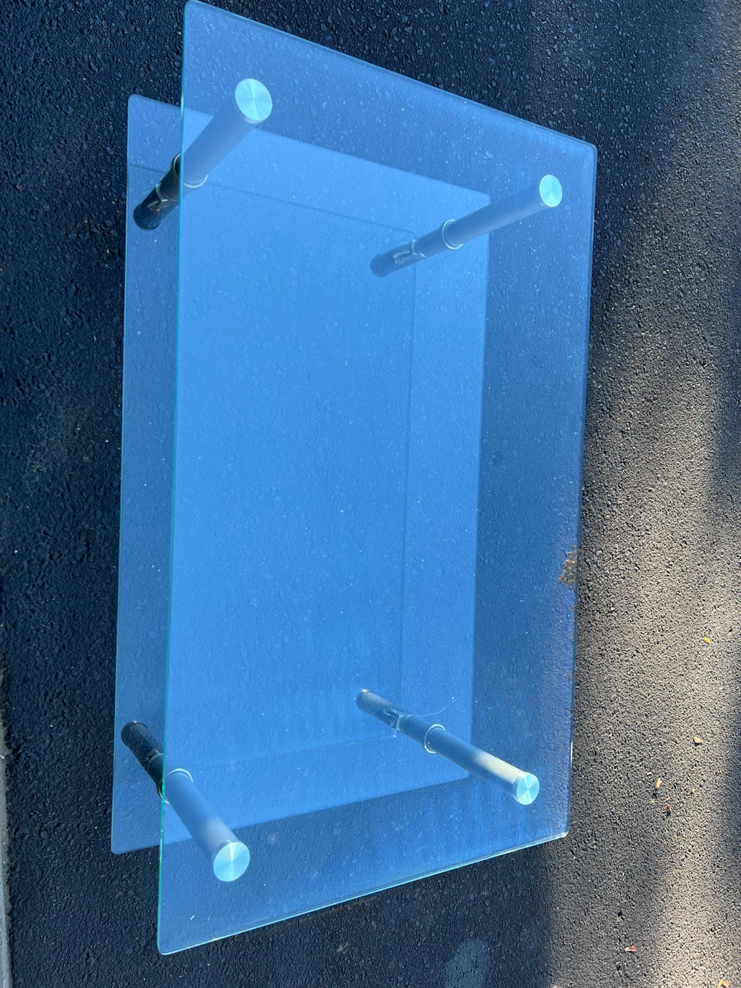 Modern glass coffee table - photo 2