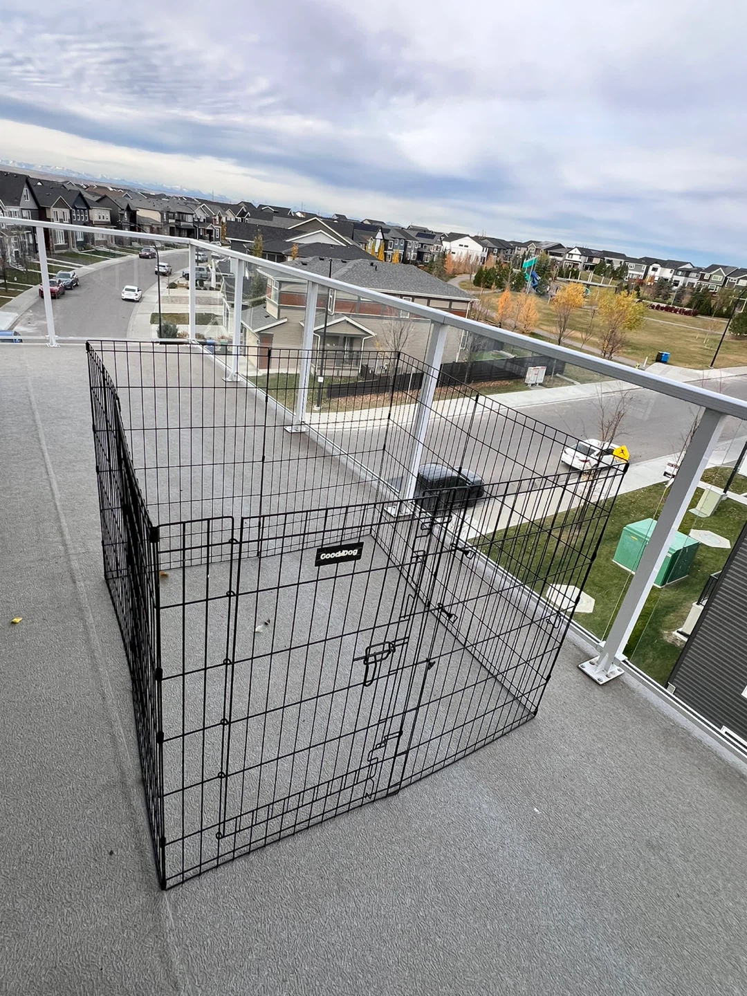 GoodDog Black Wire Pet Playpen
