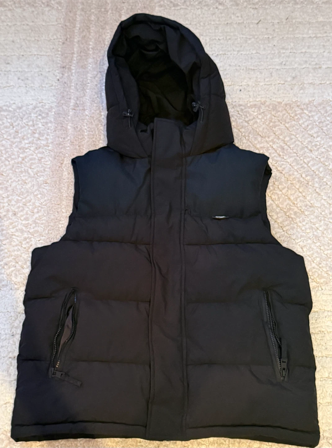 *BRAND NEW* ZARA Black Puffer Vest with Hood