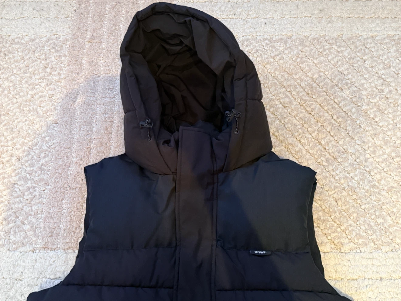 *BRAND NEW* ZARA Black Puffer Vest with Hood - photo 2
